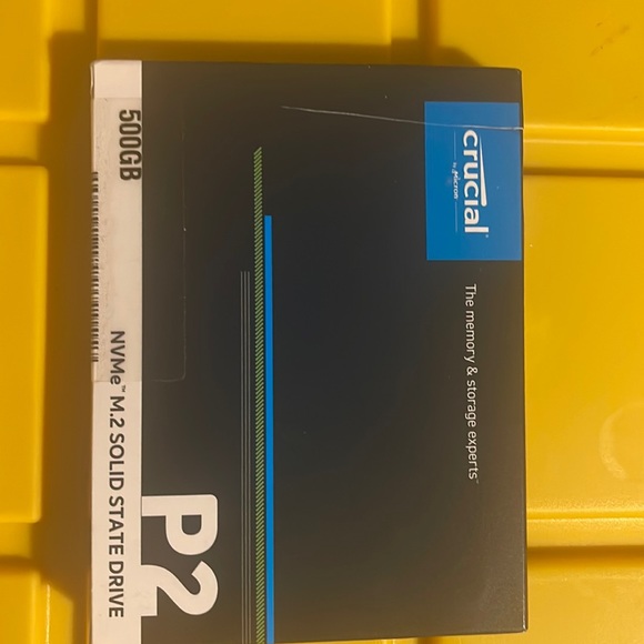 Crucial P2 500GB M.2 Internal SSD (CT500P2SSD8)